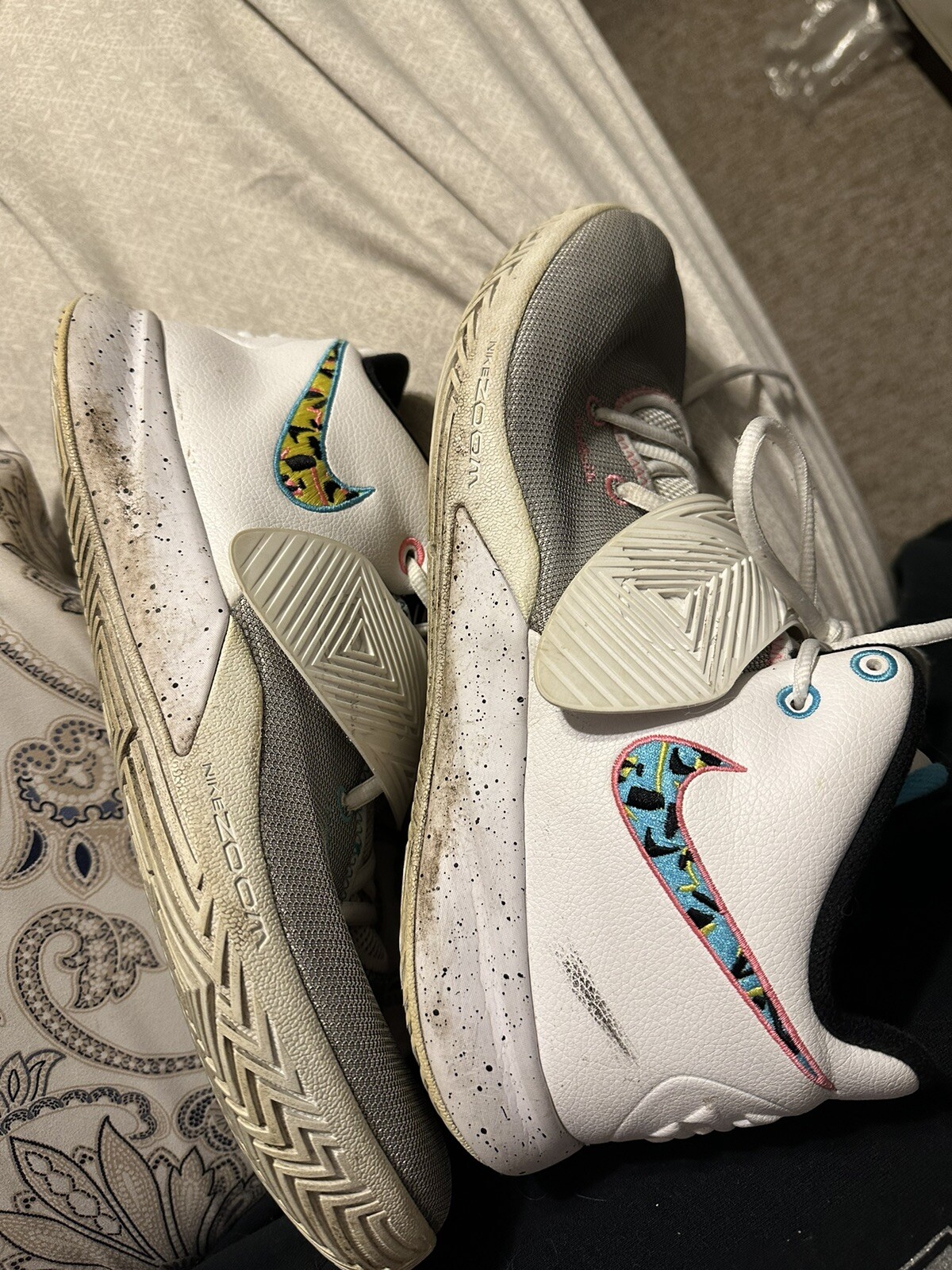 kyrie flytrap - image 5