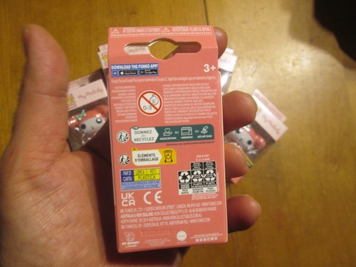 FUNKO POP POCKET KEYCHAIN MY MELODY With Flower Sanrio EXCLUSIVE HOT TOPIC - Picture 4 of 7