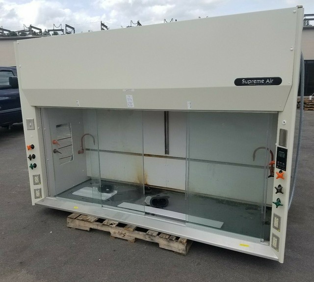 Kewaunee Supreme Air Laboratory Fume Hood AirAlert 600 Flow Monitor 8ft