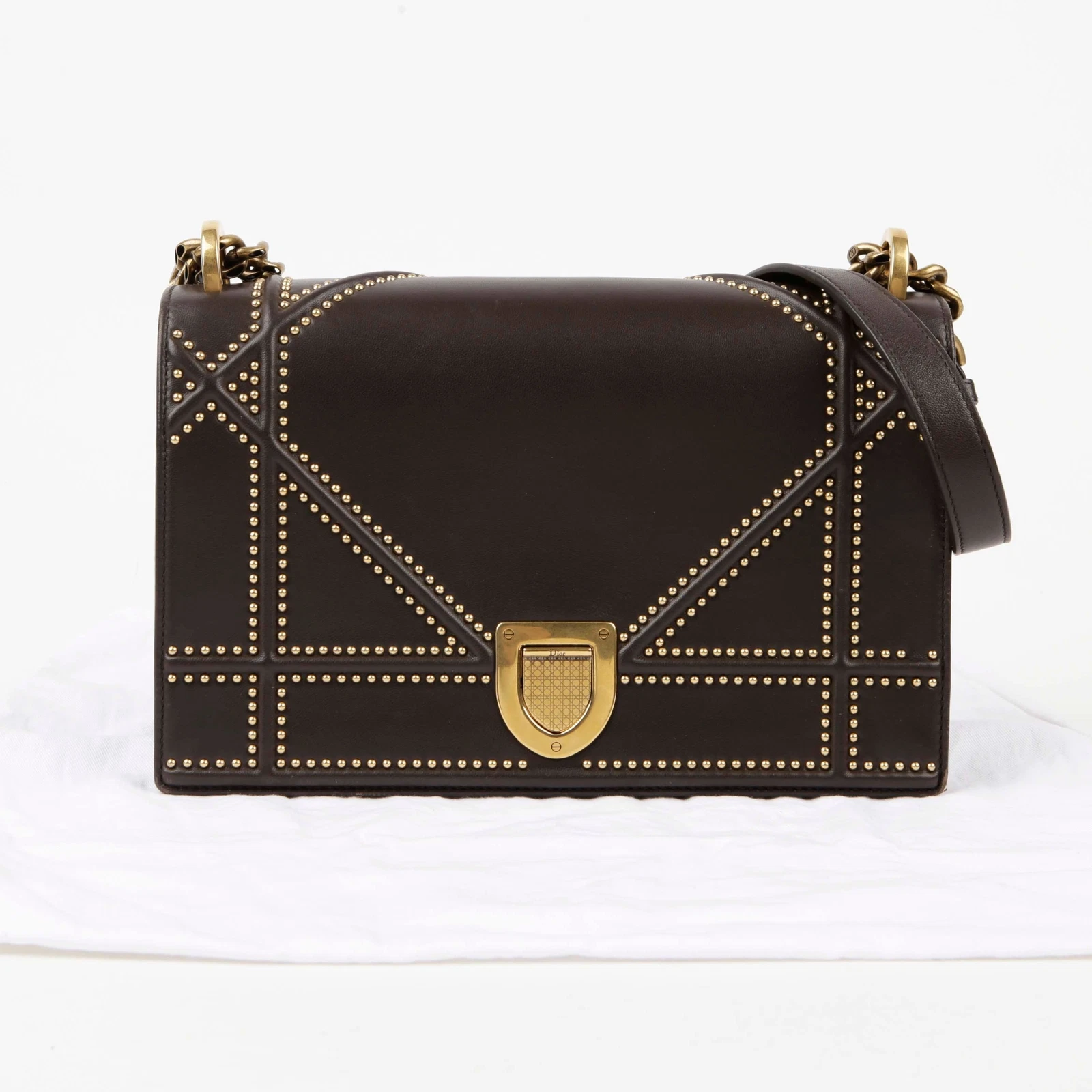 Sac à bandoulière clouté Rama en cuir marron foncé Dior M0422CNOE 43298583