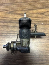 VINTAGE - 1940 BUNCH -"TIGER AERO" SPARK IGNITION- MODEL AERO ENGINE M11 #2