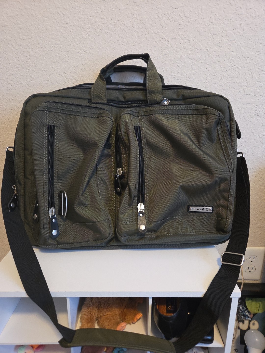 Messenger Briefcase Green
