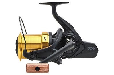 DAIWA Großspulenrollen 23 EMBLEM 45 SCW QD-OT