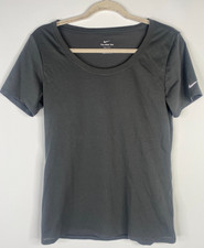 Nike Women's Dri-Fit Black Short Sleeve Athletic Wear T-Shirt Size Small