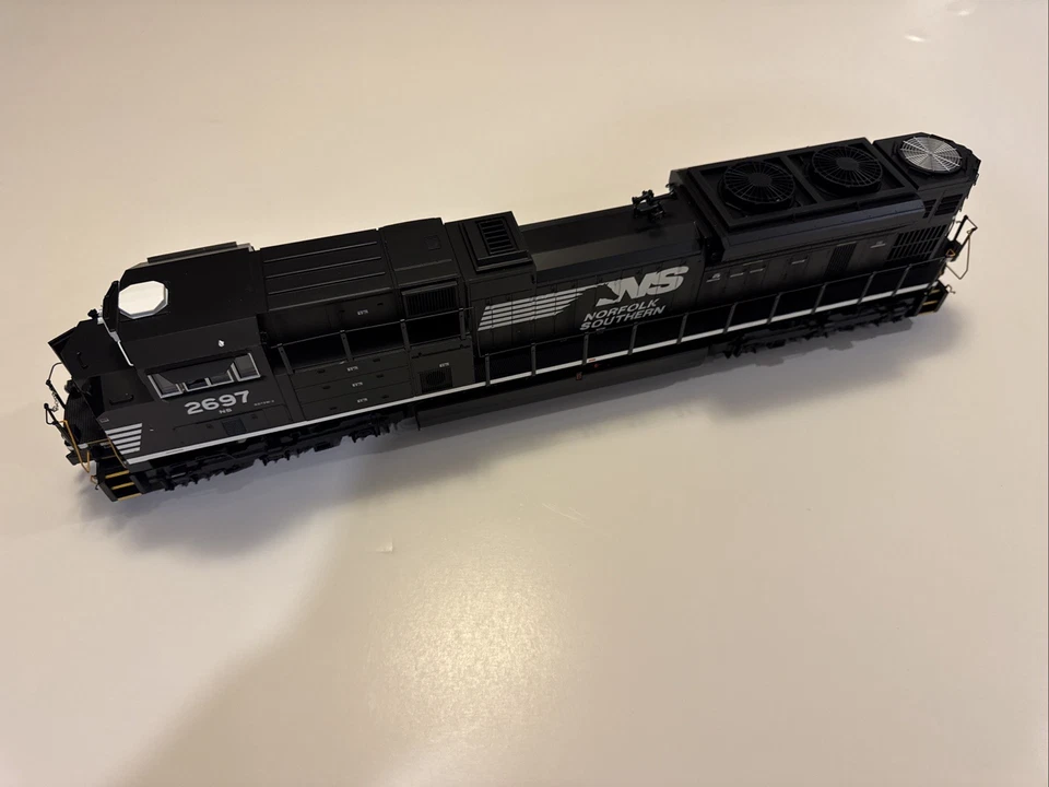 MTH Trains Norfolk Southern #2697 SD70M Diesel PS 3.0 No. 20-20745-1 NEW (other) - Image 3 of 4