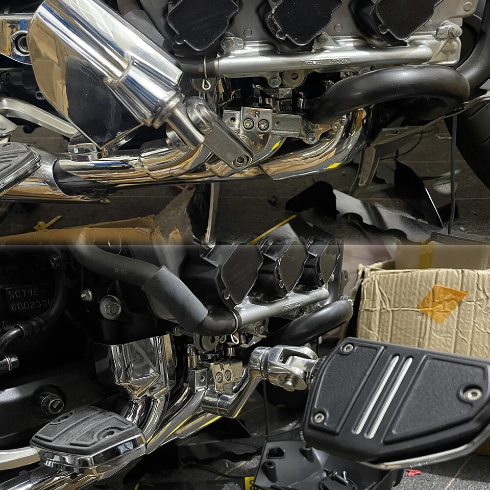 1 par de reposapiés ajustables montados en clavija para Honda Gold Wing GL1800 (2018-2024)  Foto 2 de 4