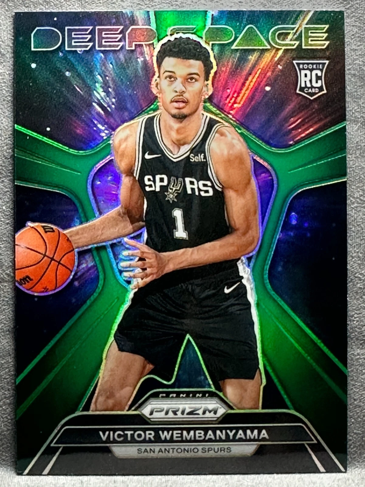 2023-24 Panini Prizm Deep Space Victor Wembanyama #1 Green Rookie RC