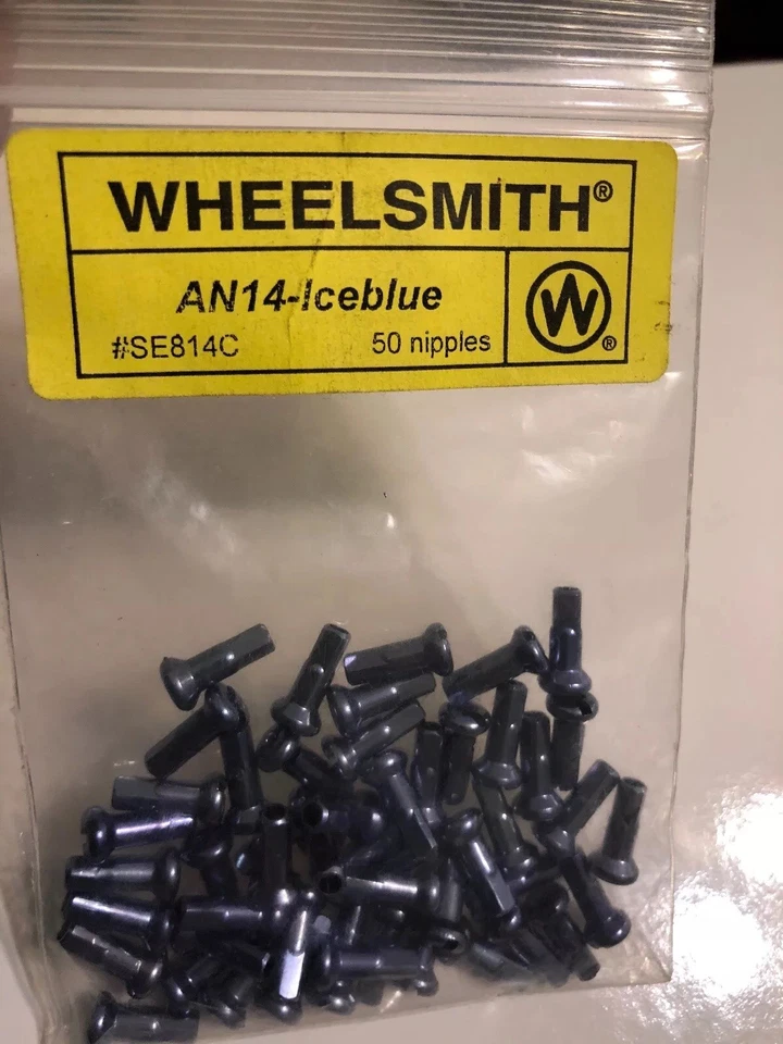 Pezones de radios de aleación de aluminio azul hielo Wheelsmith AN14 - Paquete de 50 Foto 2 de 4