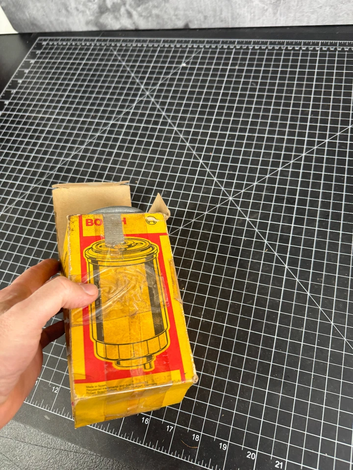 Filtro de combustible Bosch 1 457 434 106 se adapta a Audi Volkswagen Volvo 74010 seleccionado NUEVO ANTIGUO Foto 3 de 4