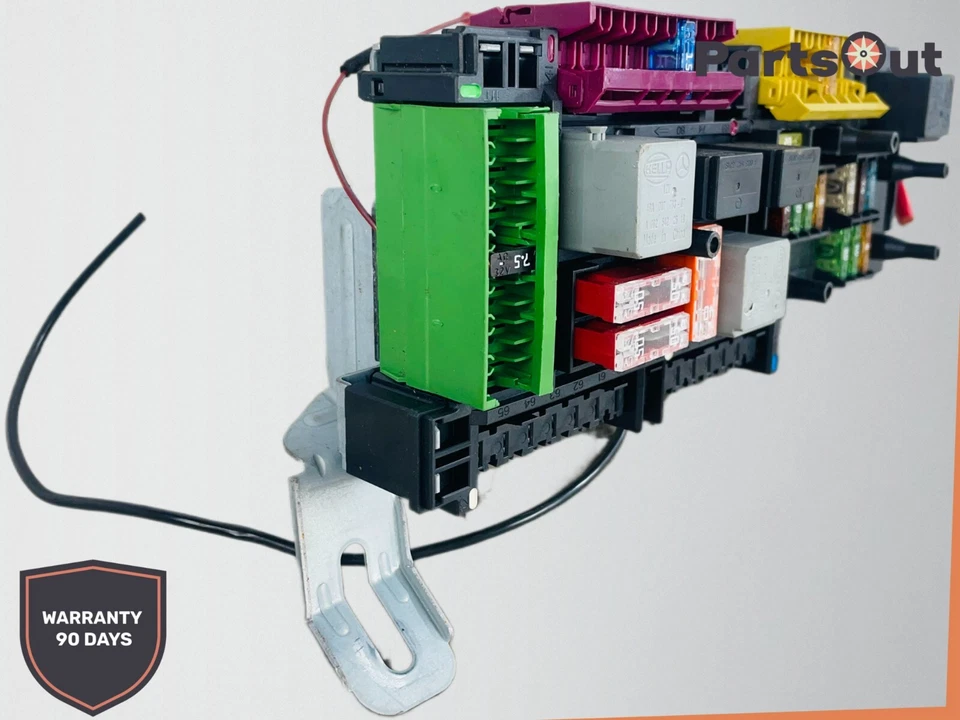 Módulo de activación de señal trasero Mercedes Benz C250 C300 2012-2015 A2049060305 OEM Foto 3 de 4