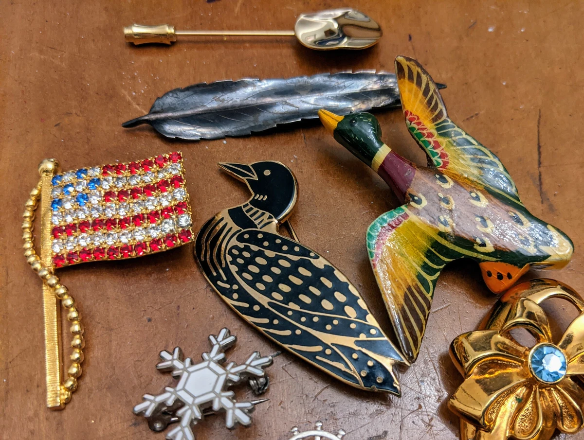 Contemporary brooches best sale
