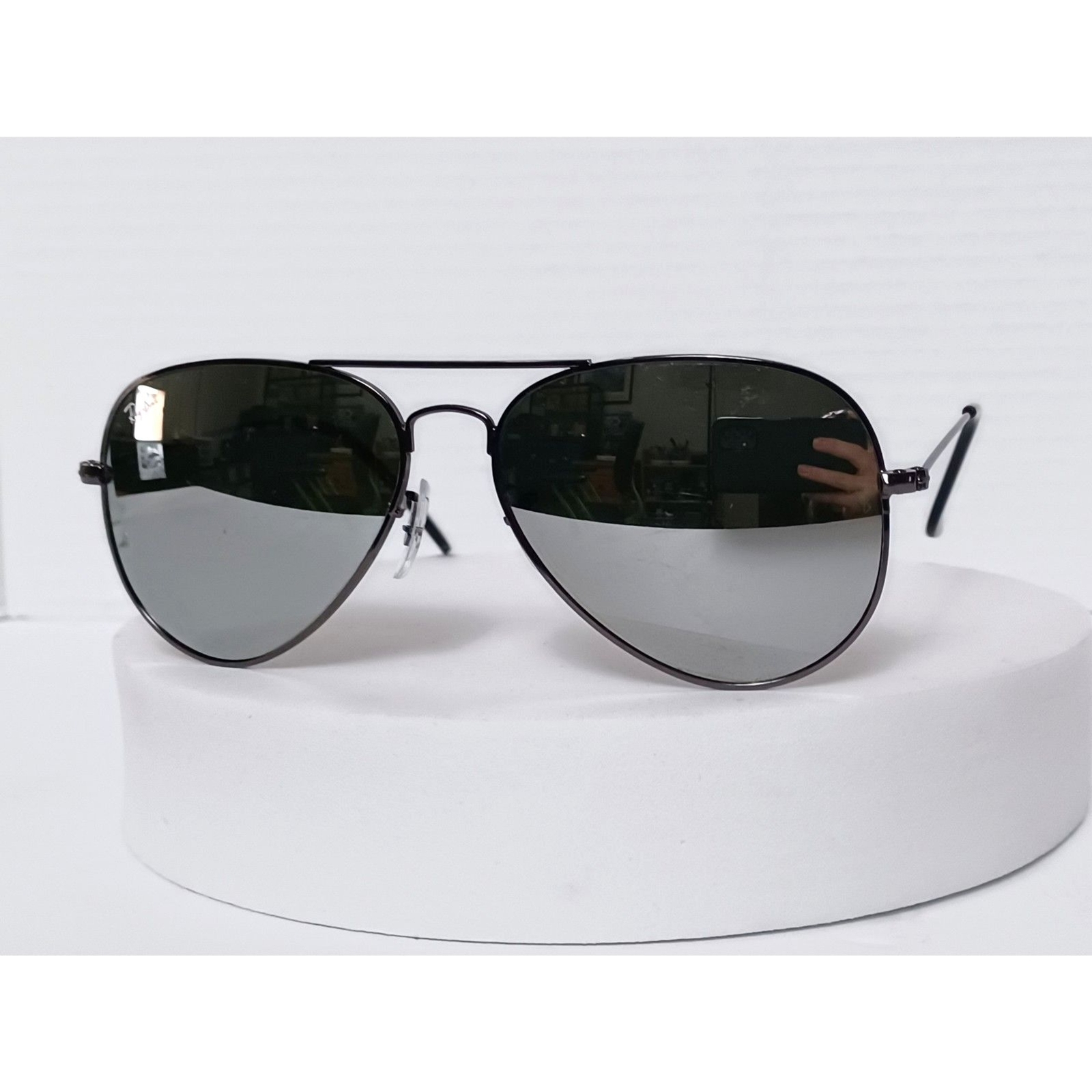 Vintage Ray-Ban AVIATOR CLASSIC Polished Black Pilot 58-14-135