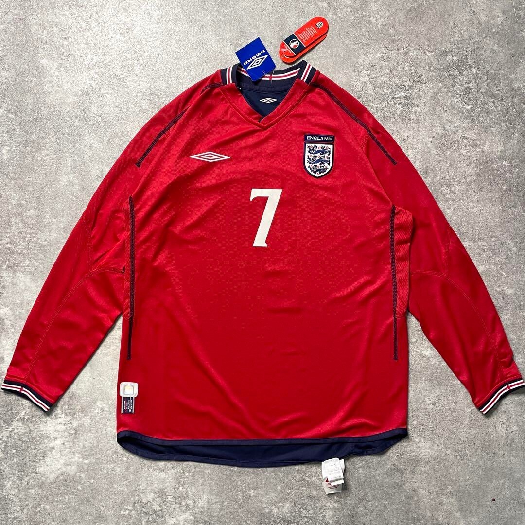 Beckham England Away 2001 2003 L/S Jersey 7 L Vintage BNWT Beckham England Away 2001 2003 L/S Jersey 7 L Vintage BNWT