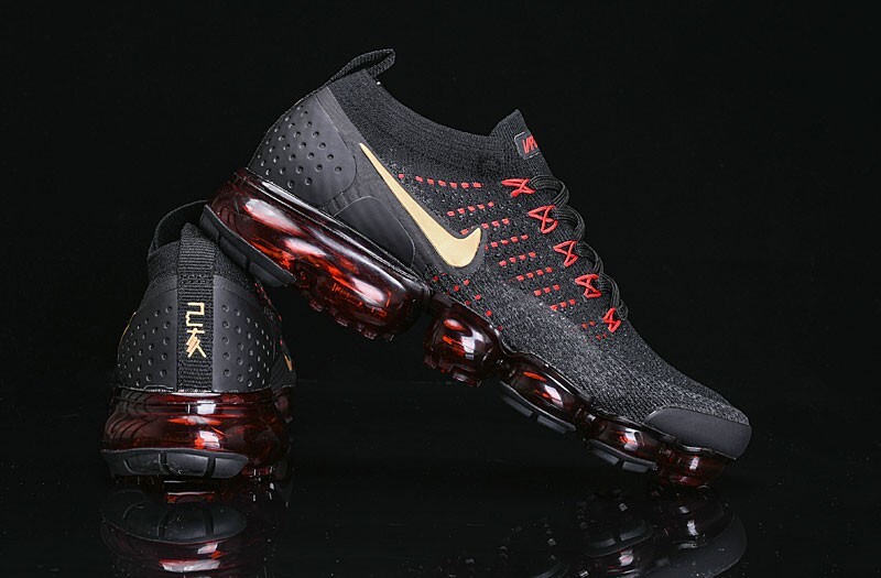 red and black vapormax flyknit