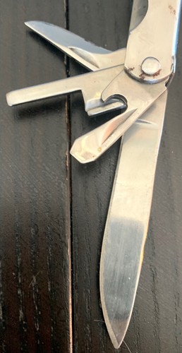 Vintage American Camper Multi Tool With Sheath - Picture 7 of 12