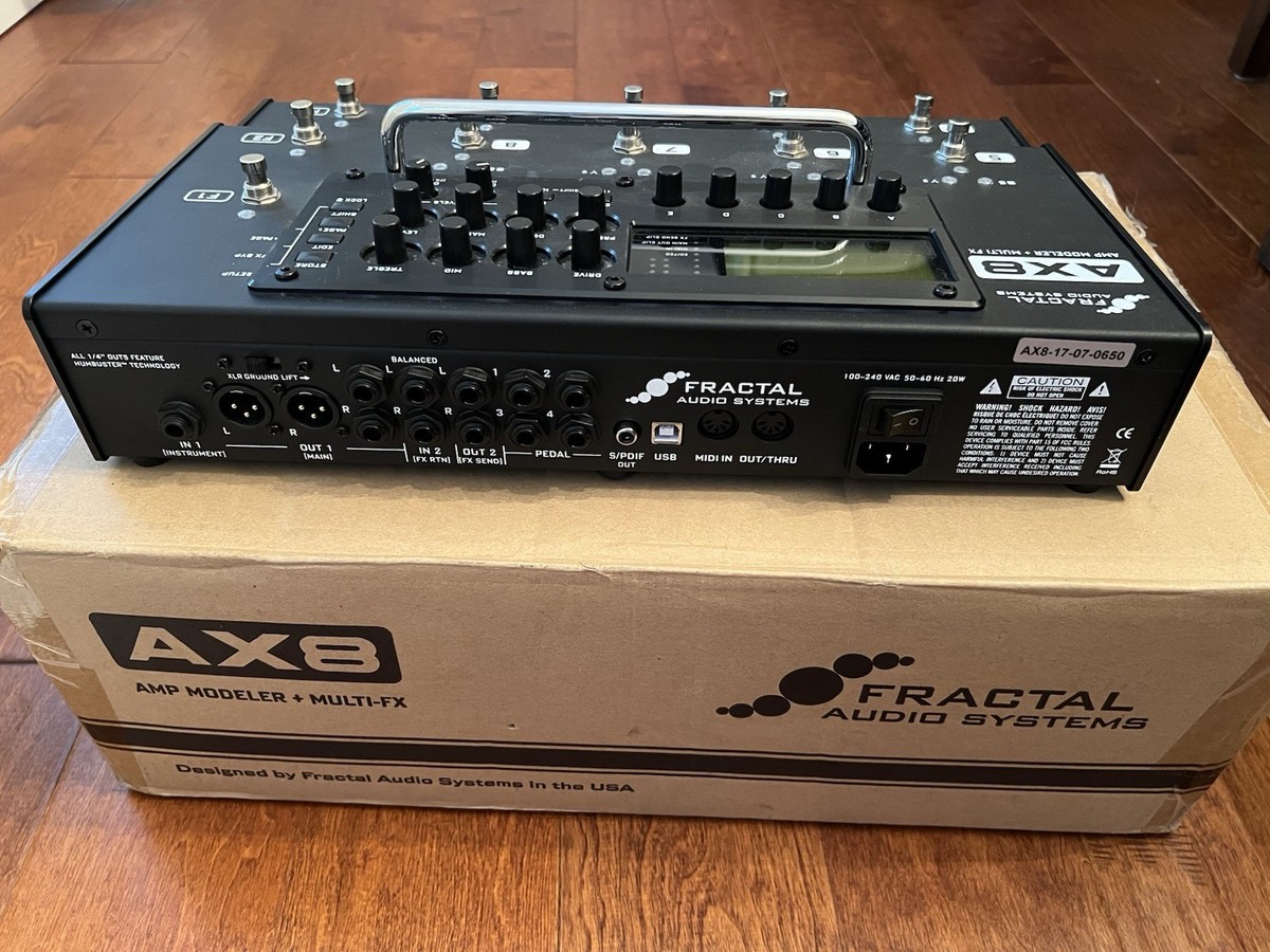 Fractal Audio Systems AX8 Amp Modeler/Multi-FX Processor