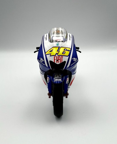 *MINT* Minichamps 1/12 - 2009 - Fiat Yamaha YZR-M1 Valentino Rossi Moto GP - Picture 8 of 11