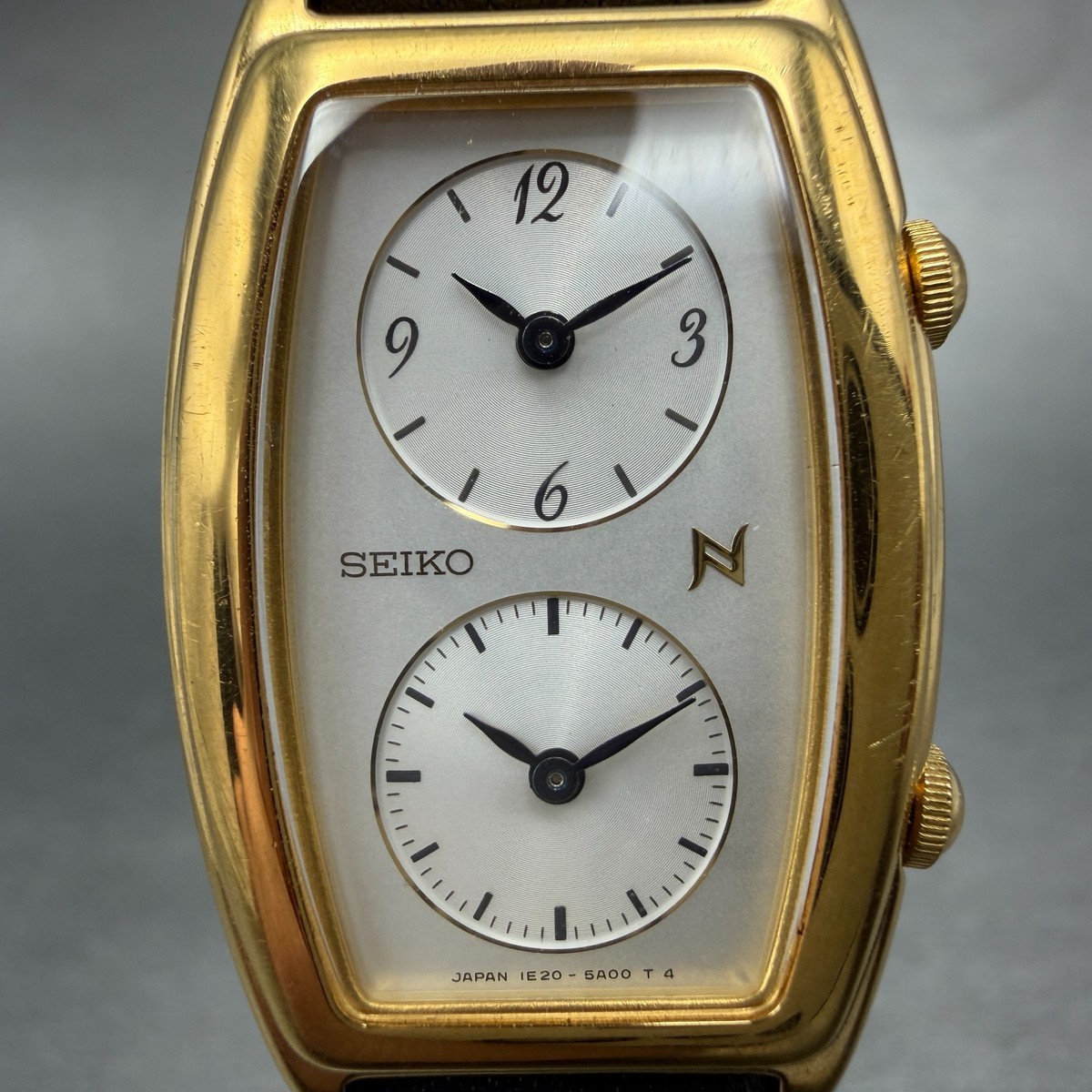 Seiko Dual Time Noie Watch Women 21mm Silver Dial Gold Tone 1E20
