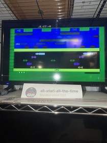 Frogger (Atari 2600, 1982) Cleaned & Tested (JY036)