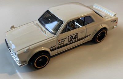 Hot Wheels 1971 Nissan Skyline H/T 2000 GT-R Weiß Multipack Exclusive 2025