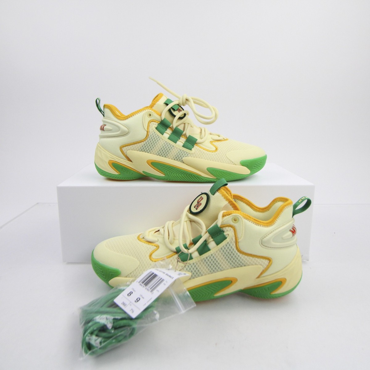 Miami Hurricanes adidas BYW Select Basketball Shoe Men display picture 1