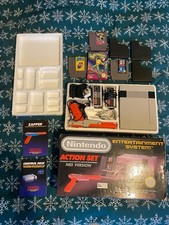 Nintendo Entertainment System Action Set Grey Console + 2 Controllers, 1 Zapper