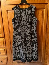 Tahari Black & White Dress Size 14