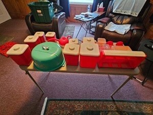 Vintage Lustro Ware set, mid century Used