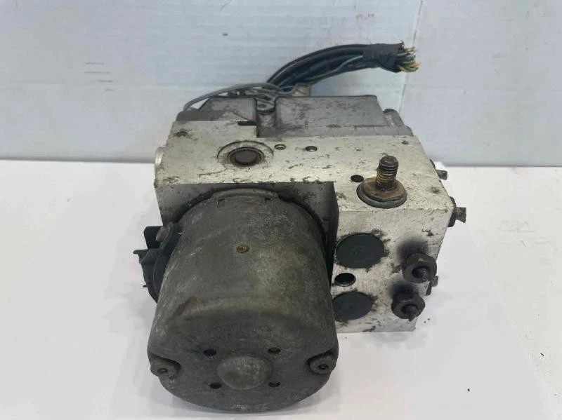 2000-2005 Cadillac Deville ,Seville Anti Lock Brake Pump ABS Assembly DHS OEM - Imagem 3 de 4