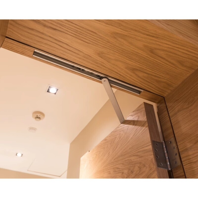 Geze boxer F3 door closer with rail, silver, EN 3, for 130 kg