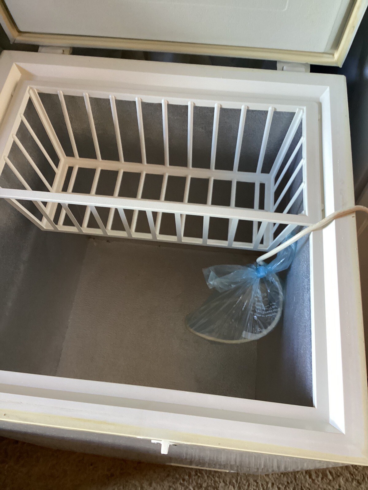 Hotpoint Chest Freezer eBay