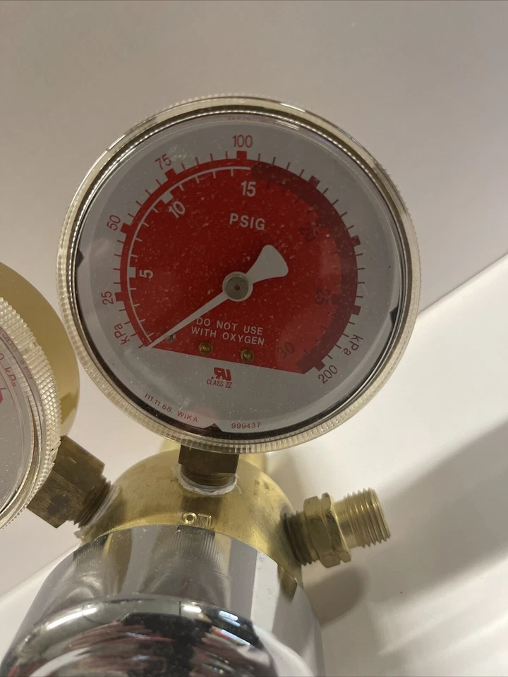 Medidores de oxígeno y acetileno Esab Oxweld se venden como un conjunto Foto 3 de 4