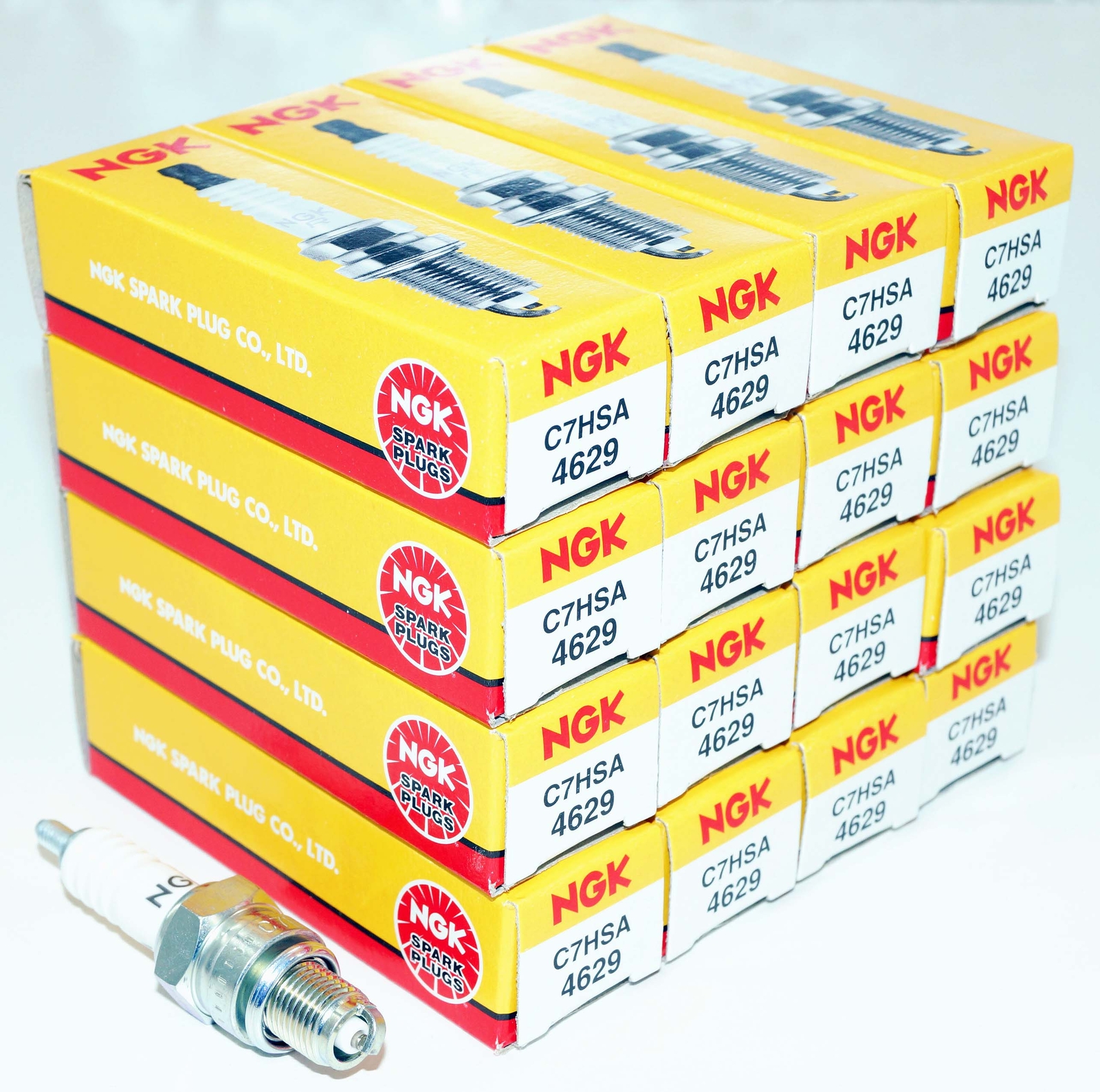 Genuine NGK 4629 C7HSA Nickel Spark Plug without Tip Set of 16