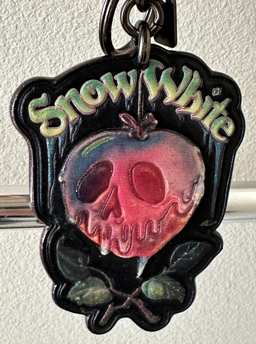 COACH X DISNEY POISON SKULL SNOW WHITE BAG CHARM FOB 32538 EUC | eBay