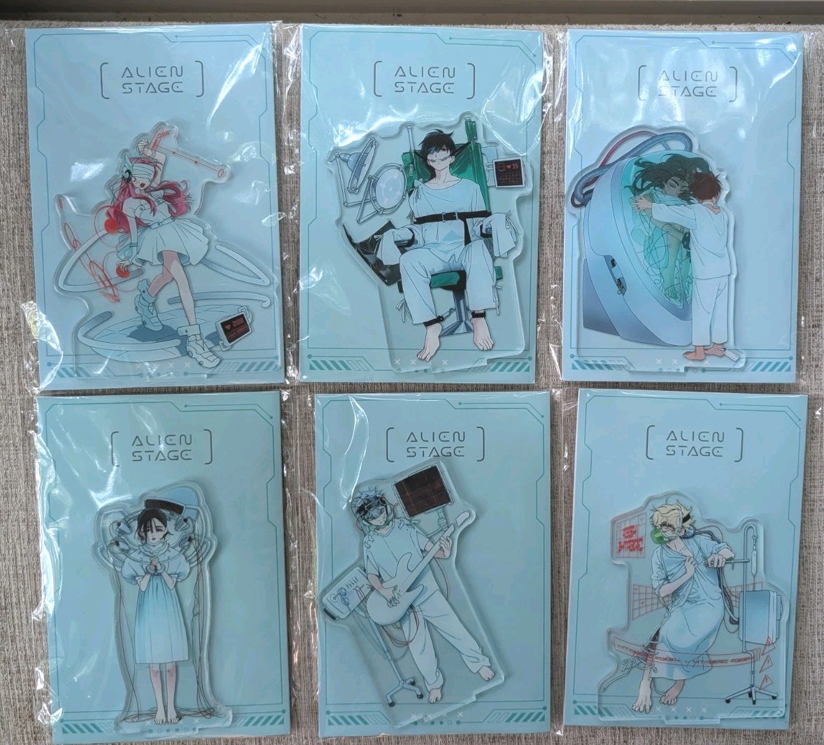 Official Alien Stage Medical Experiment Mofun Acrylic Stand and