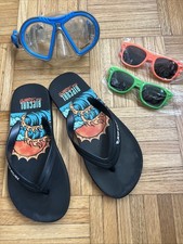 Lot plage - enfant taille 4/5 - tongs, lunettes de soleil et masque tuba