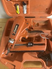 PASLODE IM250A CORDLESS 16 GAUGE ANGLED FINISHING NAILER - 900600