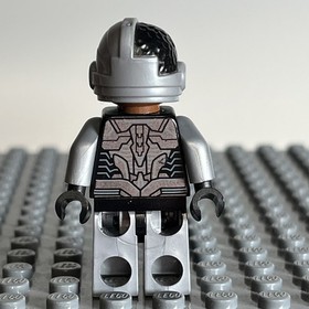 Lego Cyborg Minifigure DC Super Heroes Dimensions 71210 76028 sh0155 CMF Lot 1Y