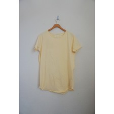 ALPHALETE Pale Yellow Lifestyle Fit T-Shirt Size Medium