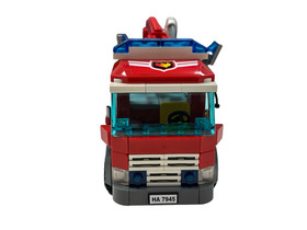 Lego 2007 City Fire Station 7945 Complete Building Set w/ Box & 2 Manuals