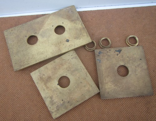 3 x Vintage Ornate Antique Brass Bell / Light Switch Covers - Picture 6 of 6