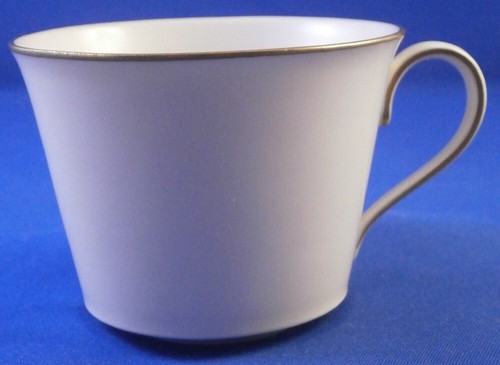 Antique 20thC KPM Berlin Porcelain Arkadia Cup & Saucer Porzellan Tasse German - Picture 7 of 10