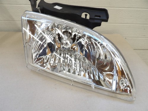 CHEVY CAVALIER 2000-2002 CONJUNTO LÁMPARA FARO LADO PASAJERO DERECHO - Imagen 1 de 3
