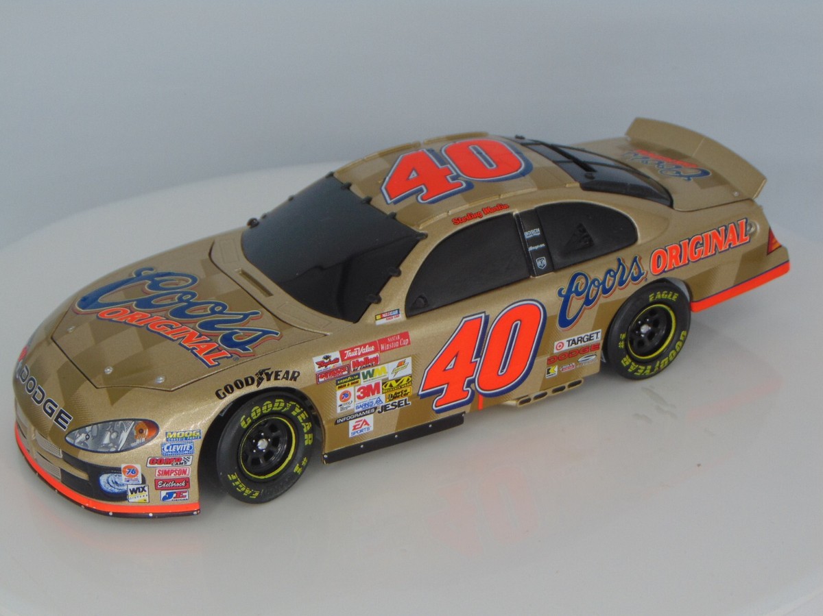 ACTION 2002 STERLING MARLIN #40 COORS ORIGINAL DODGE INTREPID