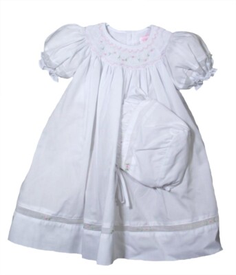Petit Ami Infant Girls White/Pink Smocked Dress & Bonnet NWT Preemie-24m