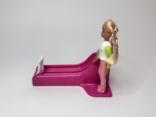 Vintage 1999 McDonald’s Barbie Happy Meal Toy Bowling Party Stacie - Picture 3 of 8