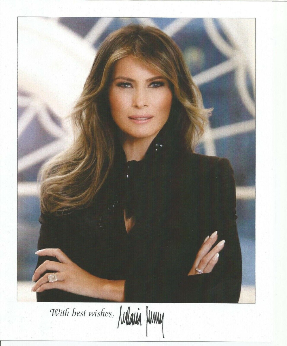 MELANIA TRUMP SIGNED PHOTO 1ST LADY AUTOGRAPH ORIGINAL