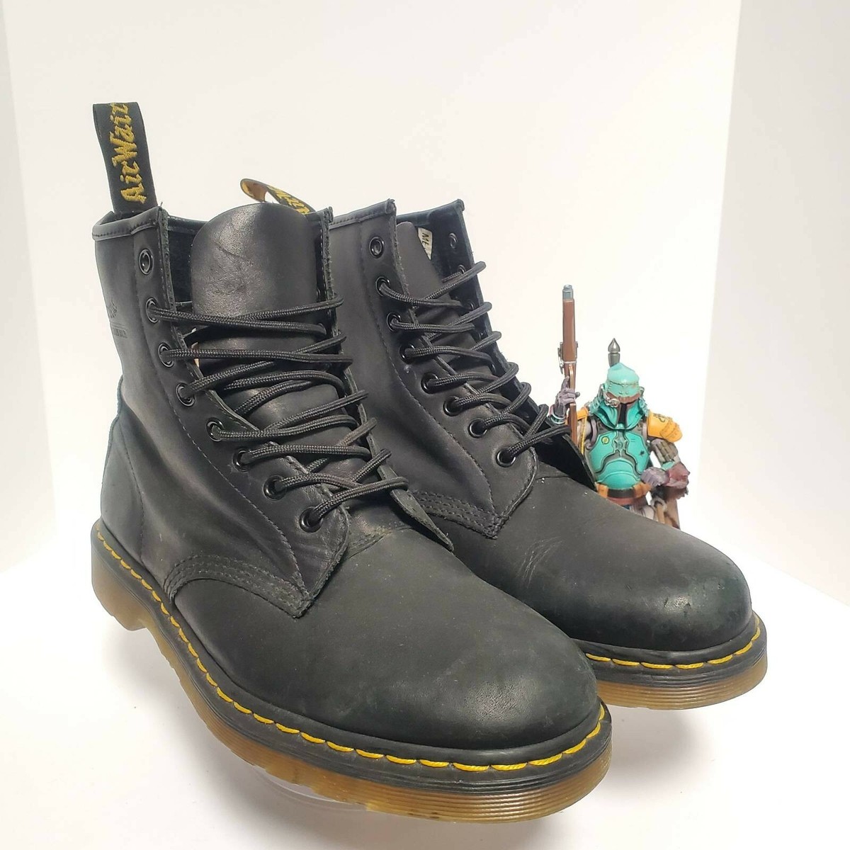 Dr. Martens Black Ankle Boots with Air-Cushioned Sole Mens Dr Martens 1460 Pascal Boots In Black | Soletrader main image 2