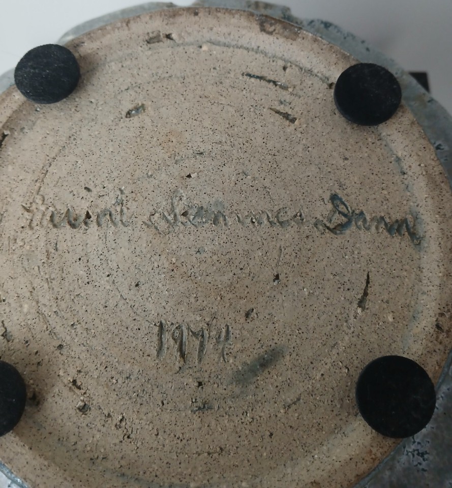 Mimi Dann Art Pottery Gorilla Face Head Pot Studio Memphis TN 1994? eBay