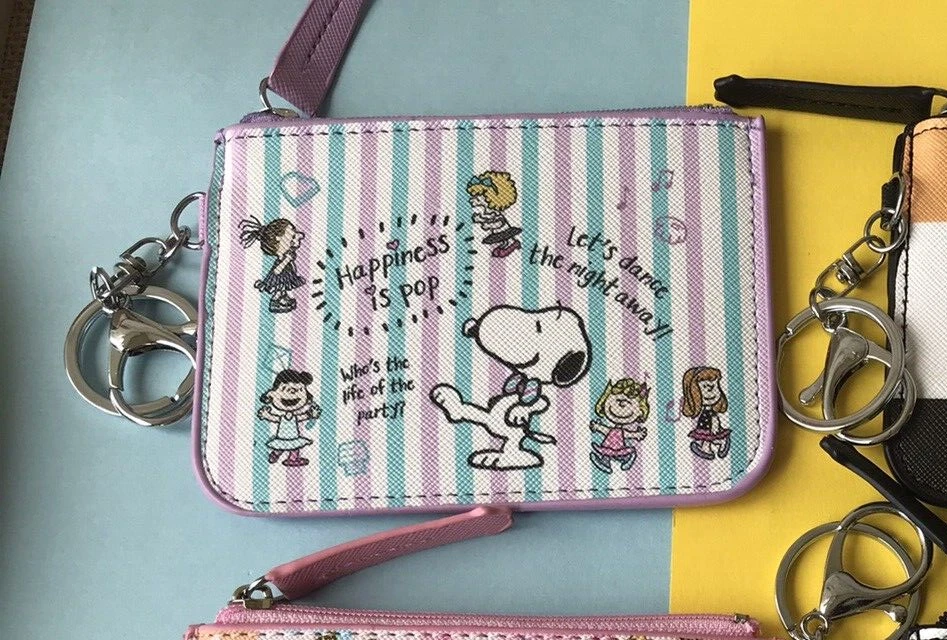 Danza Snoopy Perros Llavero Tarjetas Llavero Tarjetero Identificación Cremallera Cartera Cacahuetes Foto 2 de 4